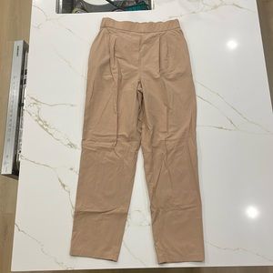 Lululemon Cargo Stretch Pants Camel Brown Pleated 7/8th length size 6